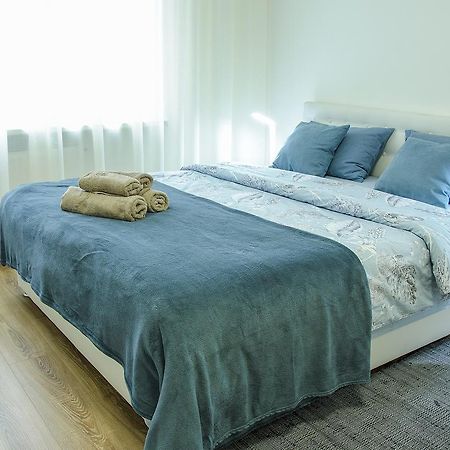 شقة Apartament Delux Light كييف المظهر الخارجي الصورة
